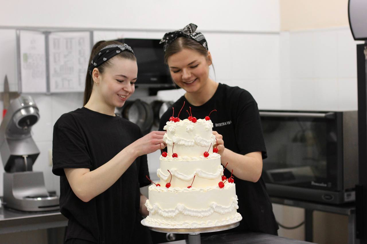 Наши кондитеры